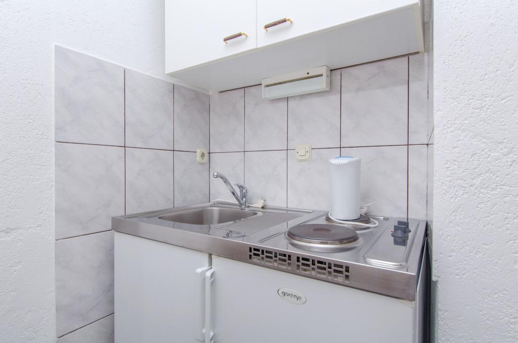 Apartments Zecic Omiš Zewnętrze zdjęcie